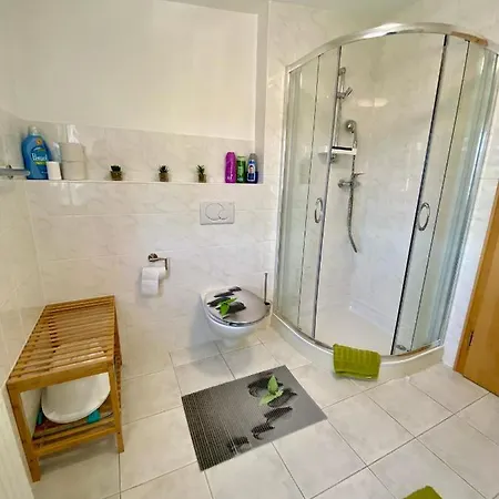 Eine Helle Gemuetliche Zum Wohlfuehlen Fulda