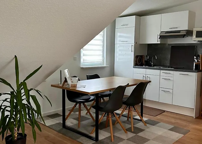 Eine Helle Gemuetliche Zum Wohlfuehlen * Fulda